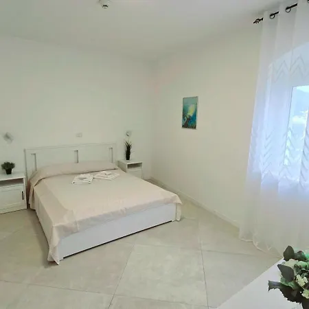 Paradiso 3* سكاليا