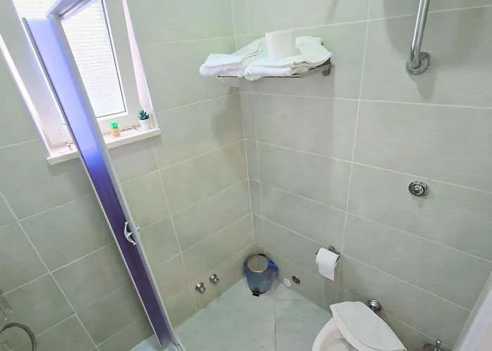 فندق Paradiso 3*